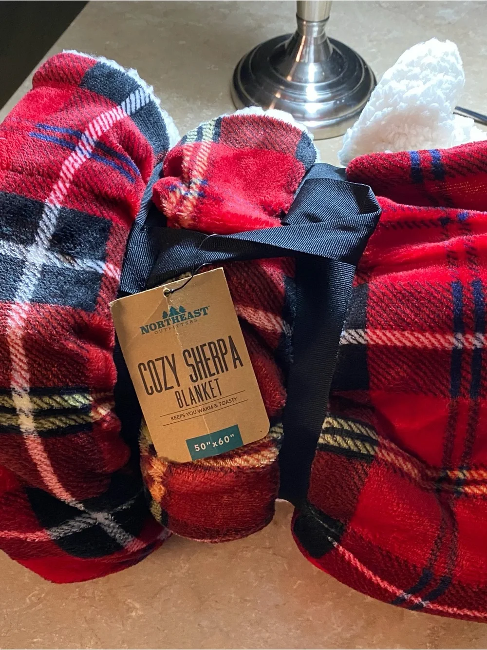 Northeast Outfitters Cozy Sherpa Blanket Red Plaid Throw-NWT
